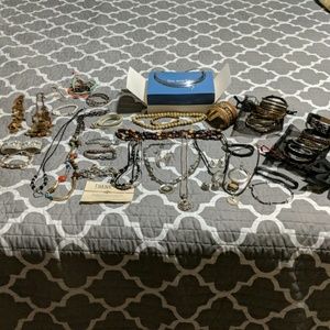 70 piece Jewelry LOT